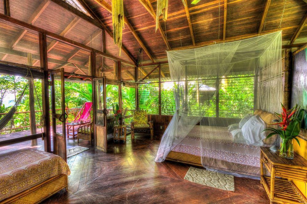 Iguana Lodge Beach Resort Puerto Jiménez Dış mekan fotoğraf